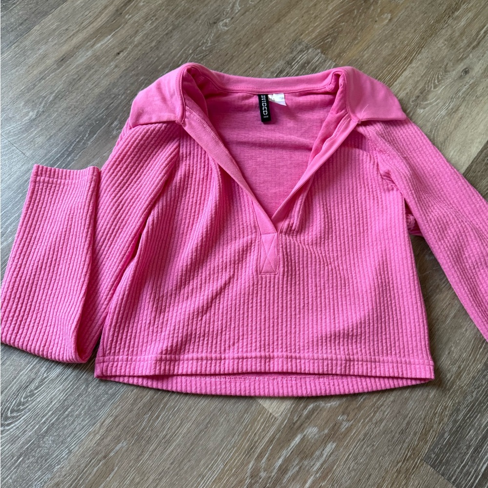 H&M hot pink top